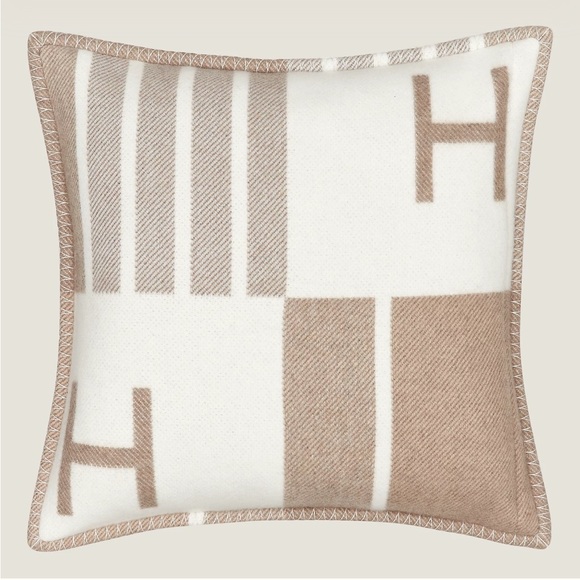 Hermès Brand New Avalon Vibration Pillow - Picture 3 of 7